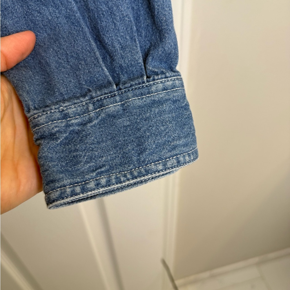 VINTAGE Disney Shirt %100 cotton sz m Blue Denim goofyEmbroidered Button Up 90s - Picture 4 of 12